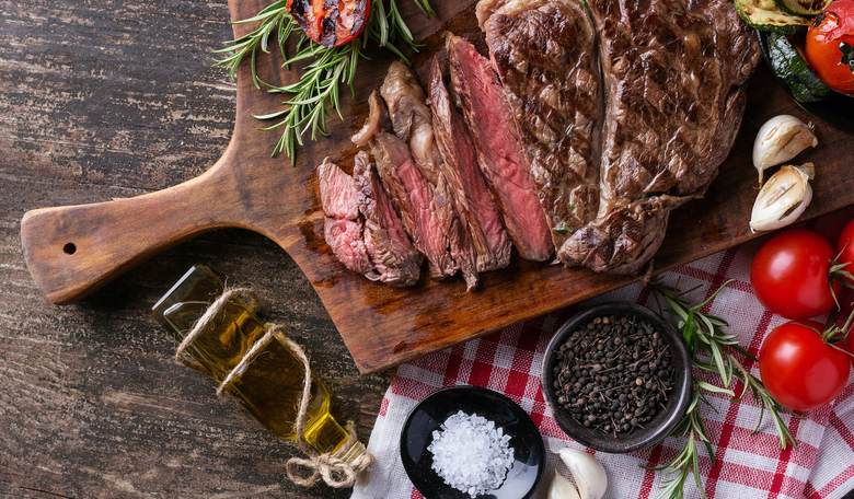 We Now Must Become Vegetarians to Save the Planet, New Report Claims