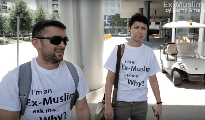 Ex-Muslim Customers Kicked Out of Houston Starbucks for Wearing Ex-Muslim T-Shirts