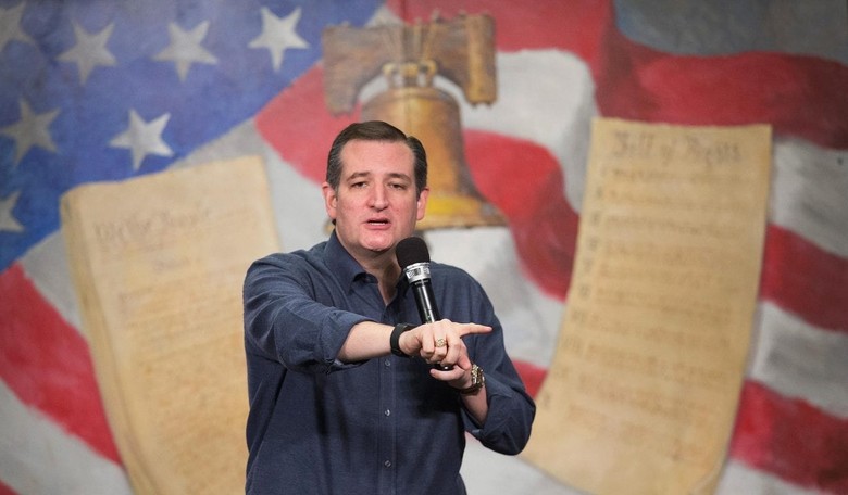 Ted Cruz Renews Call to Designate Muslim Brotherhood a Terrorist Group