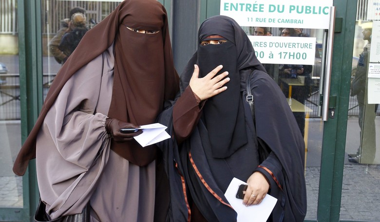 UN Committee: Goal of 'Living Together' in Society Doesn't Justify French Niqab Ban