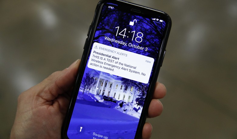 Widespread Failures Reported after FEMA Launches Presidential Alert System Test