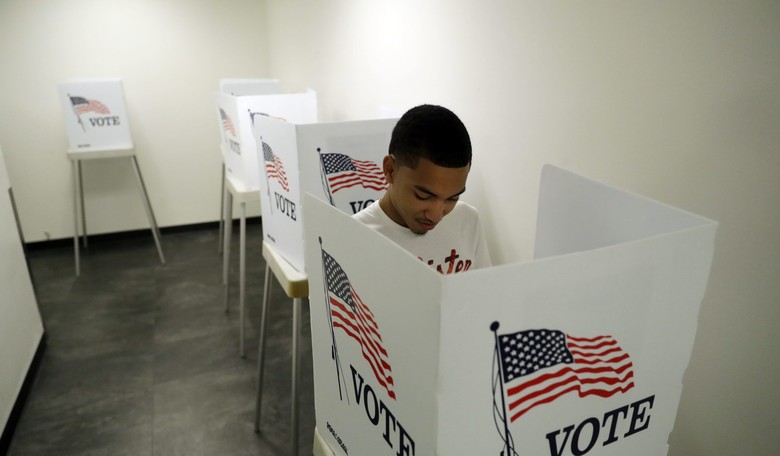 RNC Sinks $25M More into Midterms While DNC Calls Early-Voting Surge a 'Good Sign'