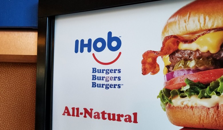 Chain Restaurants Botch Recipe for Change to Woo Younger Customers