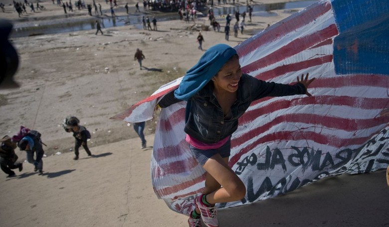 Top Five Media Lies on the Migrant Caravan