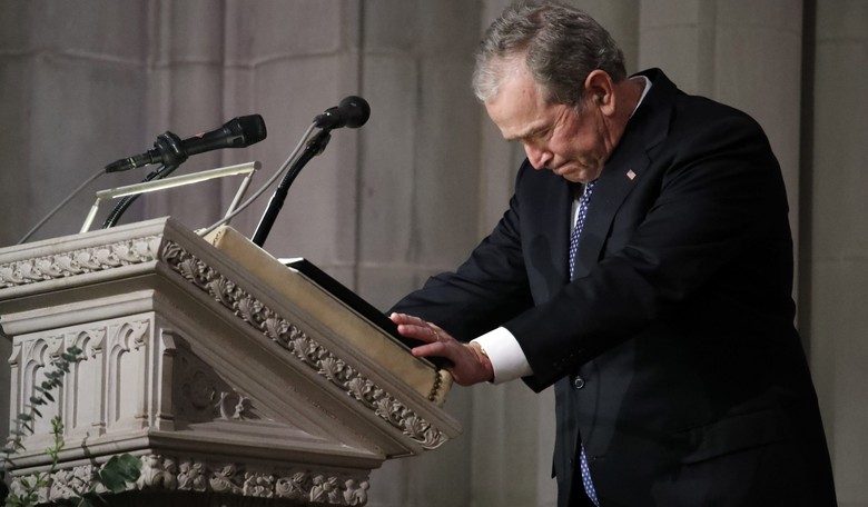G.W. Eulogizes Bush Sr.: 'His Was the Brightest of a Thousand Points of Light'