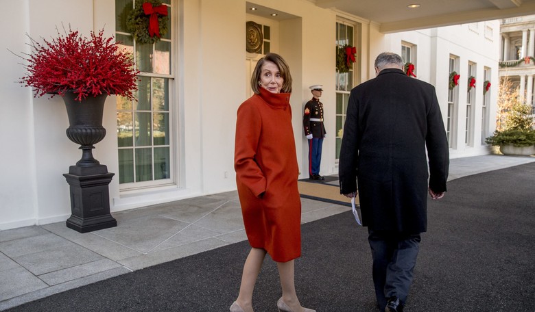 Schumer, Pelosi Offer Trump Two Options to Avert Christmas Government Shutdown