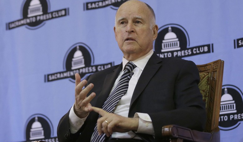 Jerry Brown Grants Pardons to Immigrants Facing Deportation Due to Criminal History