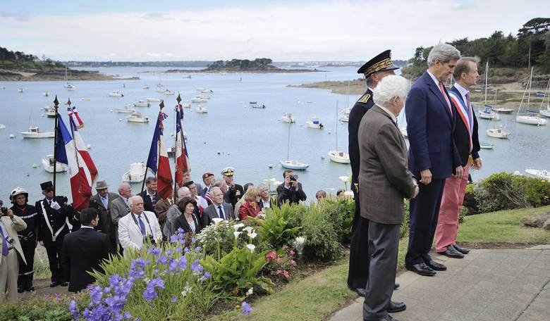 John Kerry's Family Fights to Keep Peasants Away from Ancestral French Villa, Claiming Terror Threat