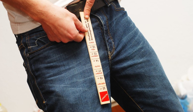 Are Frying Pans Shrinking Men's Penises?