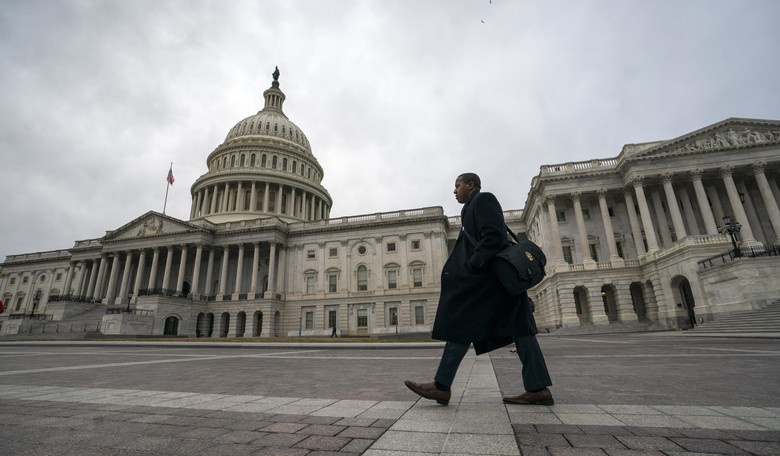 Dems Say They Aren’t Refusing Their Pay During Shutdown Because It Would Be a 'Distraction'