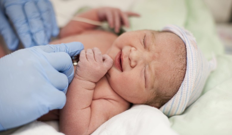 Oregon Could Become the First State to Require In-Home Surveillance of Newborn Babies
