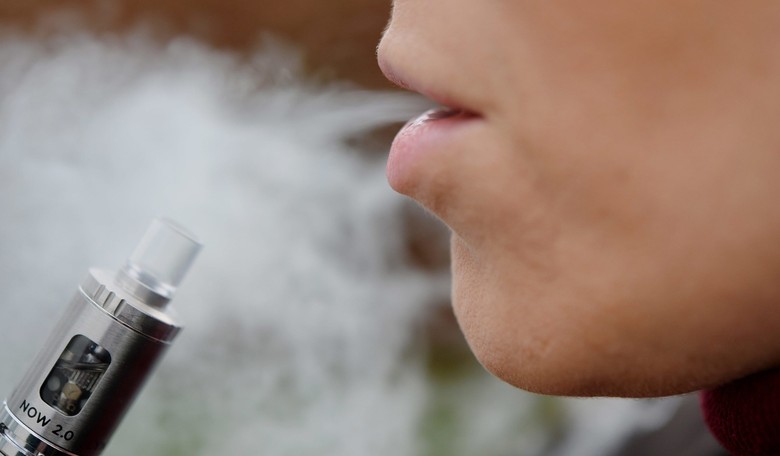 FDA Chief Calls for 'Tough Decisions' on E-Cig Regulation as Youth Use Spikes