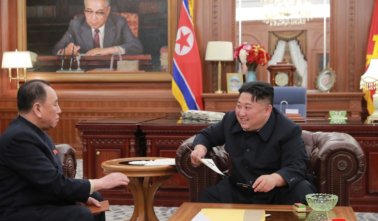 Report Finds Kim Hiding Nukes, Selling Weapons as Trump Announces Vietnam Summit