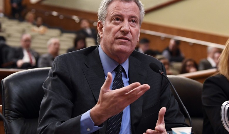 De Blasio Blasts Progressives Who Think 'It’s a Good Idea to Lose Jobs' After Amazon Pullout