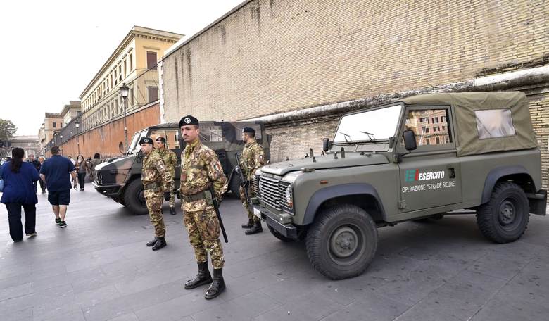 A Lesson for Pope Francis on Walls and Muslims