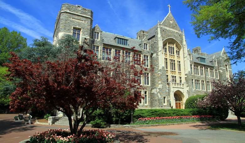 Georgetown Students Pass Mandatory Fee for Slavery Reparations