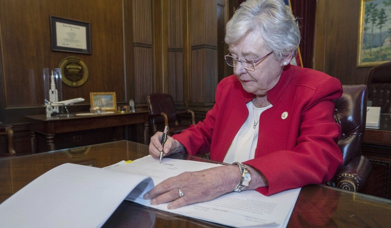 Alabama Governor Signs Abortion Bill, Saying Supreme Court Should 'Revisit' Roe v. Wade