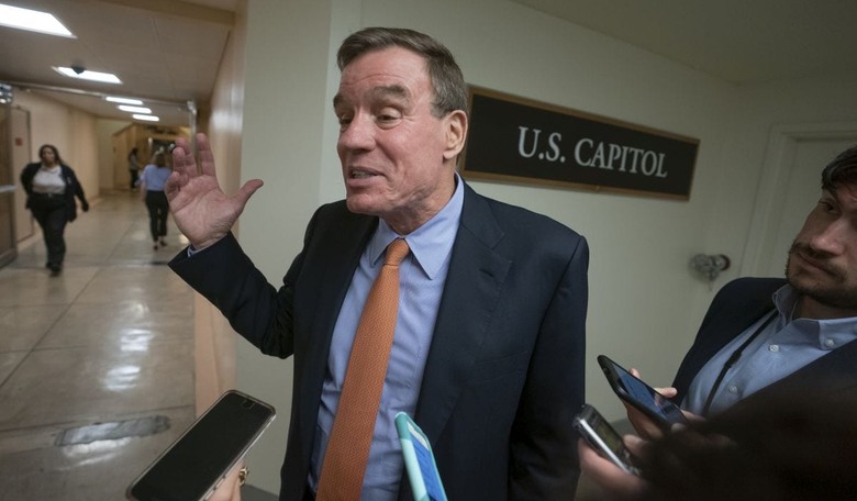 Senators Receive Classified Briefing on Recent Encounters With UFOs by the Navy