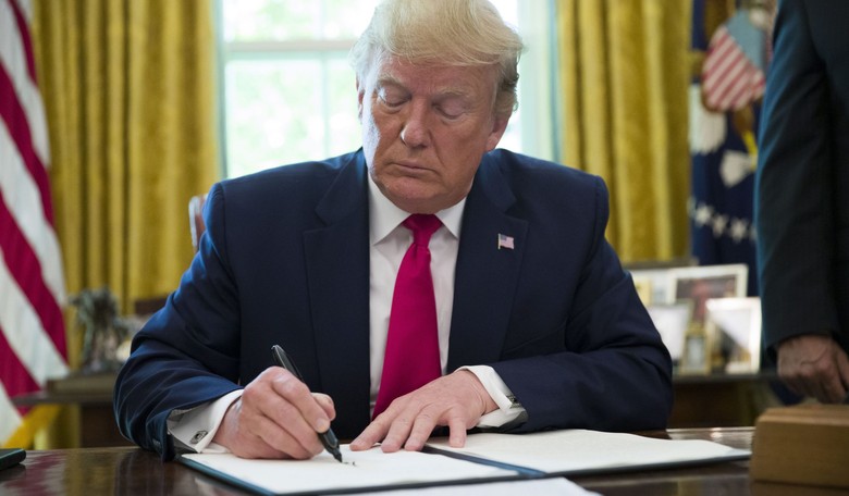Fight Over Iran War Authorization Looms in the Senate