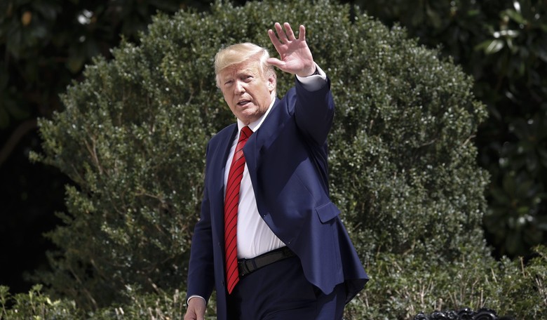 Trump Pulls U.S. Troops Back as Turkey Invades Syria, Threatens Kurds