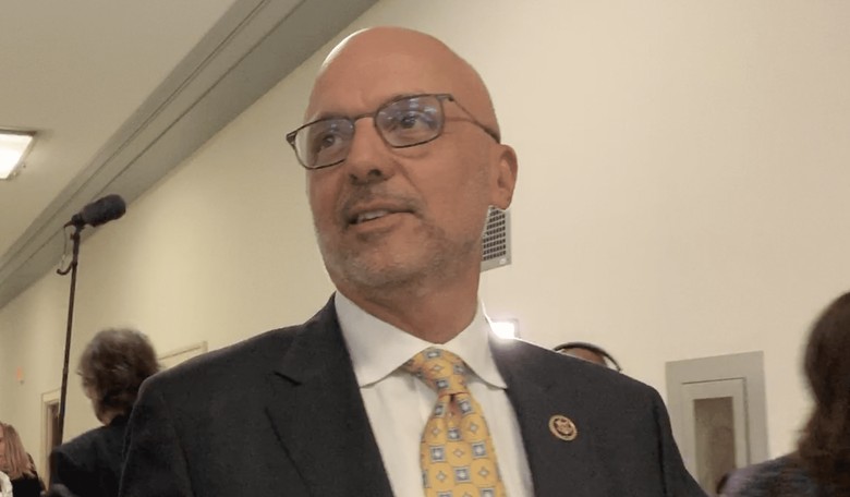 VIDEO: Ethics Committee Chairman Won't Say if He Wants an Ethics Probe of Omar