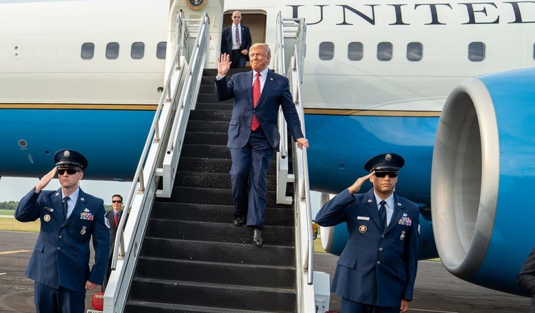 Will the Democrats Miss Middle America Again?