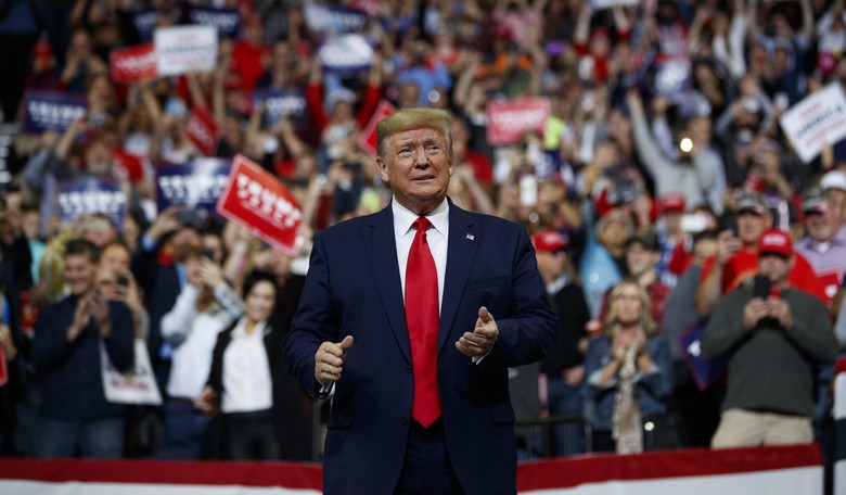 At Minneapolis Rally, Trump Goes After Rep. Omar Again