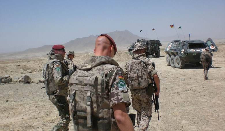 Thousands of U.S. Troops to Be Deployed to Saudi Arabia