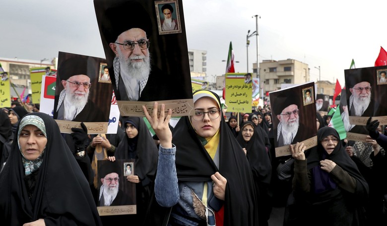 Iranian Consulate in Iraq Burned to the Ground as Violent Protests Escalate