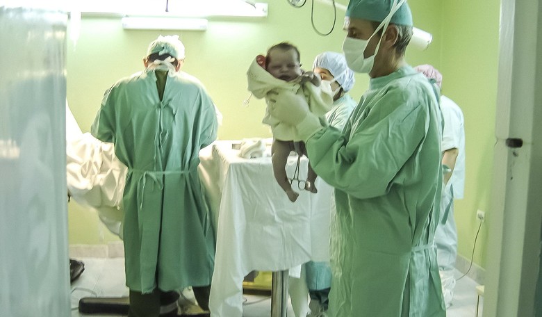 Doctors Caught on Tape Plotting to Take Custody of Newborns Whose Parents Refuse Vitamin K Shots