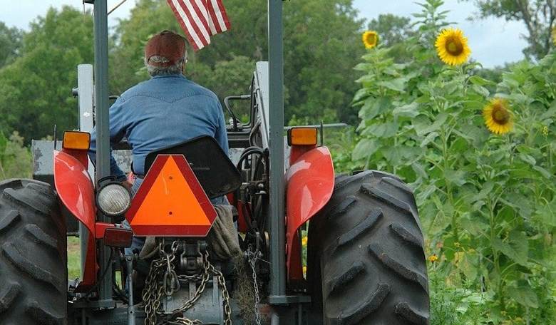 Rural Americans are 'Bad People' Who Deserve to Be Shamed, Says Berkeley Instructor