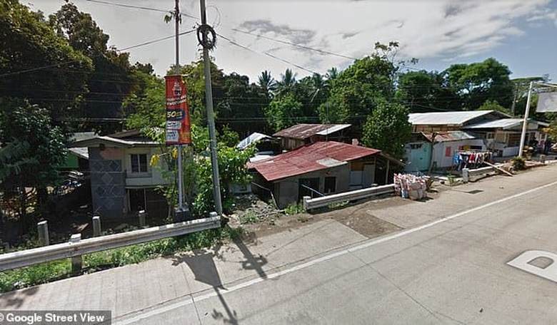 Filipino Man Decapitates Woman, Eats Her Brain Because She Spoke English to Him
