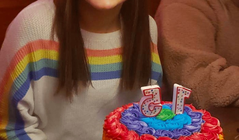 Fake News: No, a Christian School Didn't Expel a Girl Over a Rainbow Cake