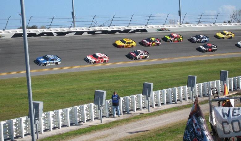 Trump May Take a Lap at Daytona 500 in Presidential Limo