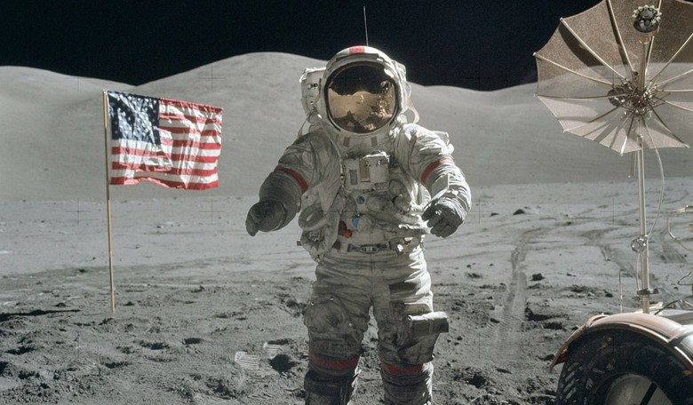 Don't Look Now, But China is Gaining on U.S. in Space Technology