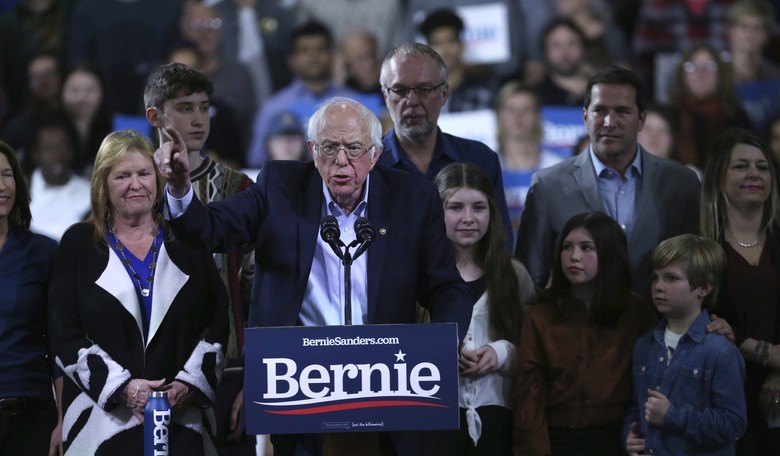 Leave Judy Alone: Lady at Bernie Rally Falls Off Motorized Scooter, Crawls on Floor, Bites Security Guard