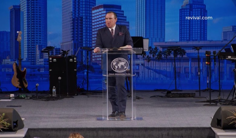 Megachurches Play With Congregants' Lives, Refuse to Cancel Services