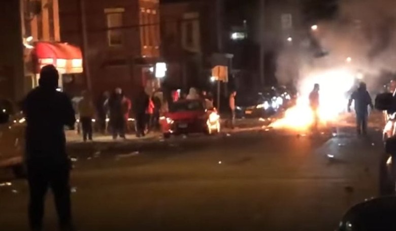 Activists Riot After NY Police Shoot Armed Man in Self-Defense