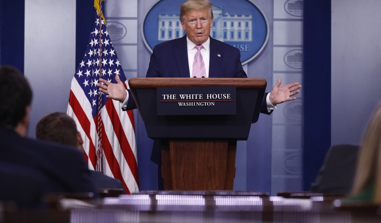 Trump Calls Fired Intelligence Inspector General 'a Disgrace to IGs'