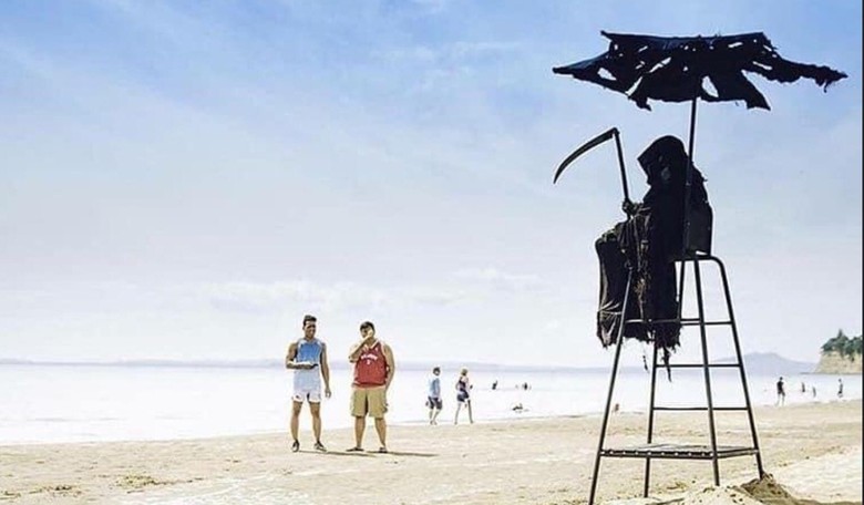 Florida Man Will Wear Grim Reaper Outfit to Scare People Away from Beaches (and Raise Money for Dems)