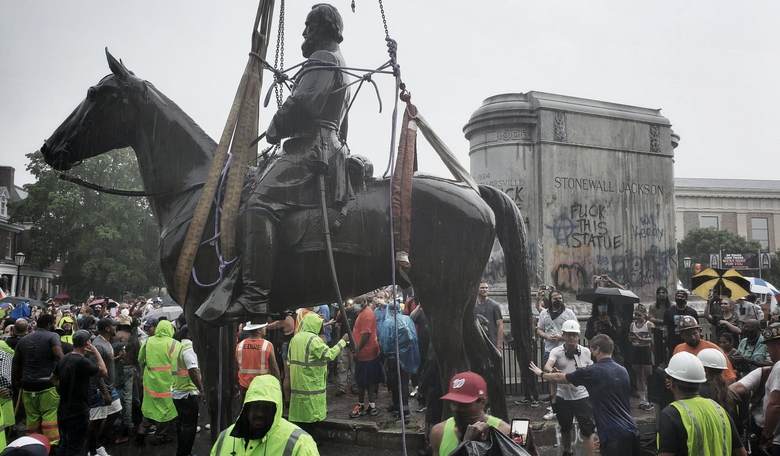 [VIDEO] Richmond Mayor Says Stonewall Jackson Statue Coming Down Due to ... COVID