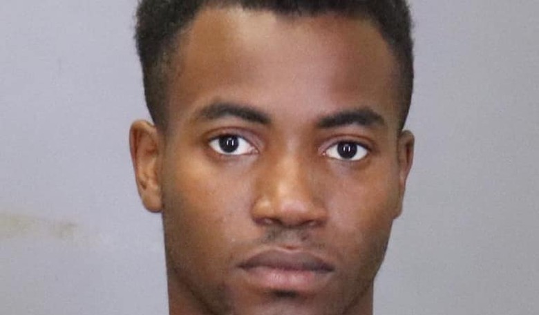 Black Man Stabbed 'Random' White AutoZone Employee in the Neck After Watching Police Shooting Videos