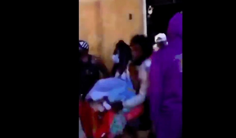 Car Caravan and U-Haul Aid Looters in Ransacking Chicago After Misinformation Sparks BLM Outrage