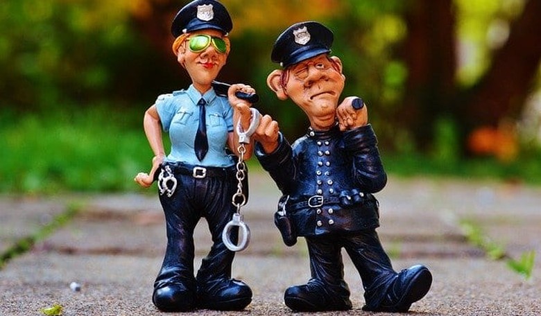 Florida Man Friday: I'm Begging You to Never Pose as a Cop and Pull Over a Cop (Again)