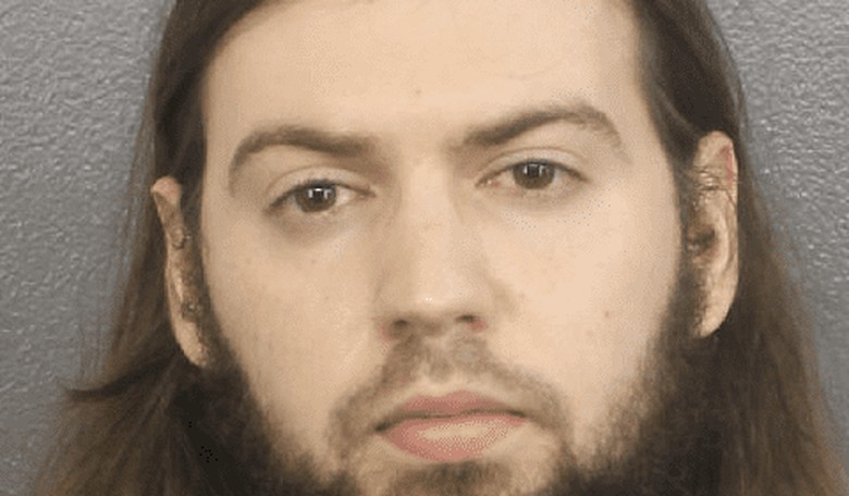 Florida Man Converts to Islam, Starts Making ISIS Videos