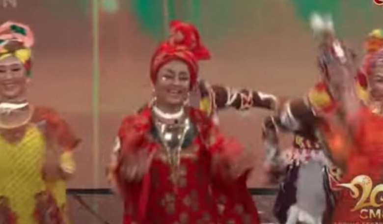 Has Anyone Seen Ralph Northam Lately? China TV Features New Year Celebration With Dancers in Blackface