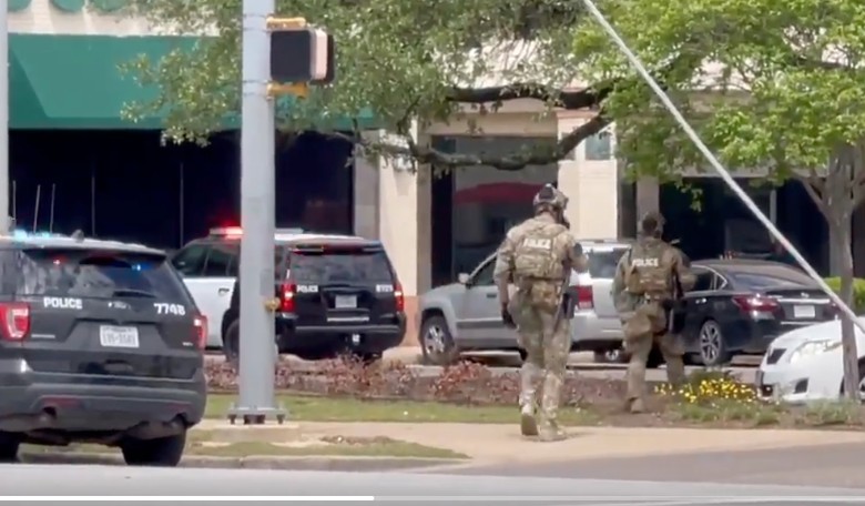 [UPDATED] Suspect Identified, Still at Large in Austin Triple Shooting