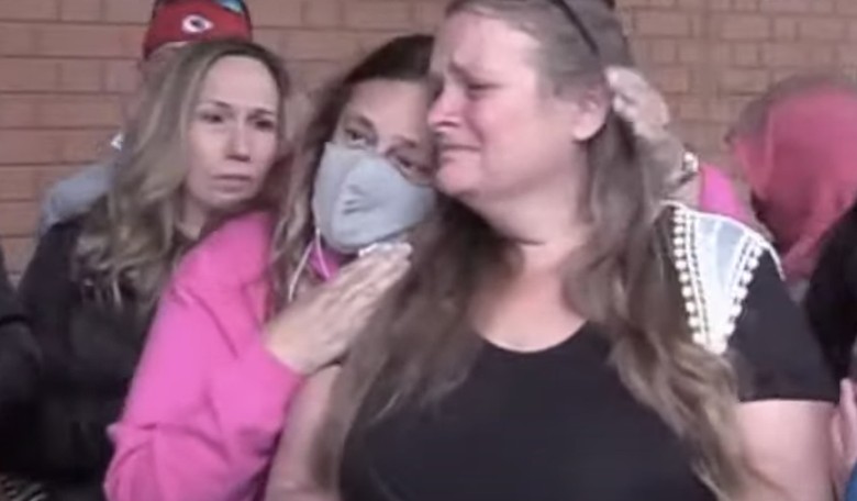 Distraught Missouri Parents Hold Press Conference to Call Out Family Court Corruption; St. Louis Press Ignores Them