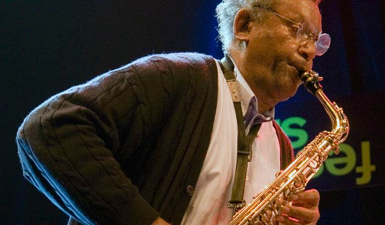 Giant of Avant-Garde Music Says: ‘If We Lose America, Shame on Us’
