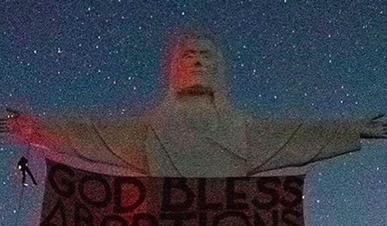 'GOD BLESS ABORTIONS': Activists Vandalize Jesus Statue, Calling Abortion a 'Miracle'